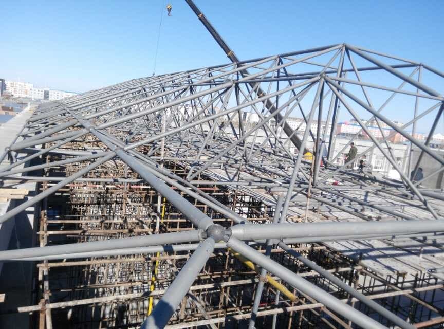 嘉兴商贸城屋顶网架工程